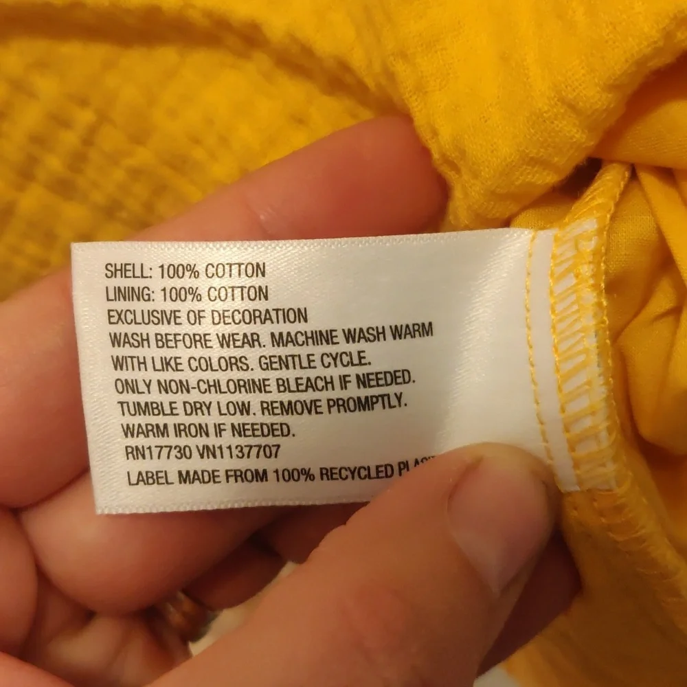 Genuine Kids from Oshkosh 5T zinnia gold/mustard Dress